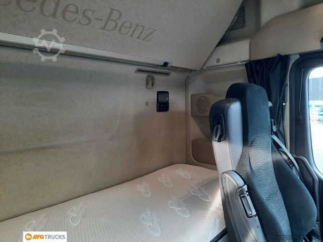 Nagy térfogatú nyergesvontató MERCEDES-BENZ 1851 LS Giga Retarder Standklima ATM bei 381 TKM