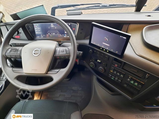 Standard SZM VOLVO FH 500 XL I-Park-Cool 2xTank Tacho 4.1 Alu