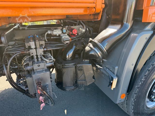 Camion ribaltabile trilaterale MERCEDES-BENZ Actros 1831 4x4 Meiller Kipper + Kupplung,