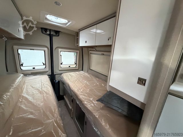 Τροχόσπιτο αυτοκινούμενο BÜRSTNER Delfin C 621