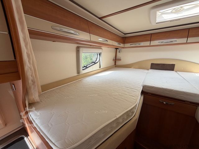 Ημιενσωματωμένο αυτοκινούμενο τροχόσπιτο HOBBY 500 GESC