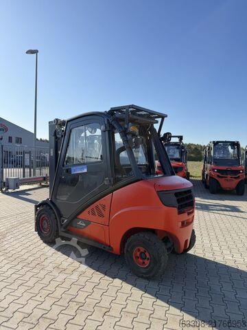 Chariot élévateur à fourche diesel Linde H35D-02