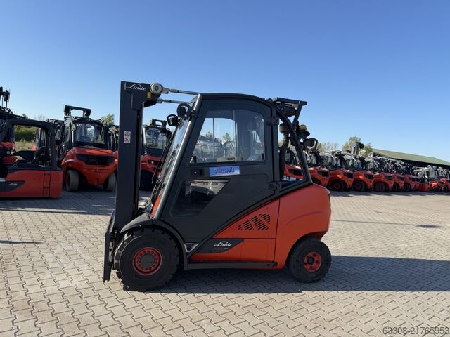 Chariot élévateur à fourche diesel Linde H35D-02