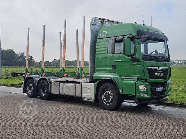 Transportador de madera MAN 26.500 TGX