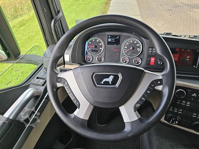 Transportador de madera MAN 26.500 TGX