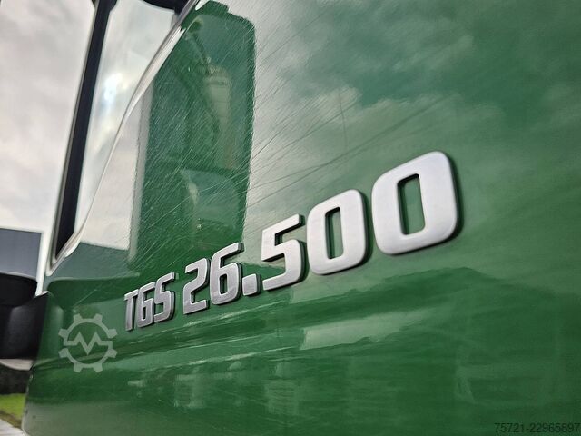 Transportador de madera MAN 26.500 TGX