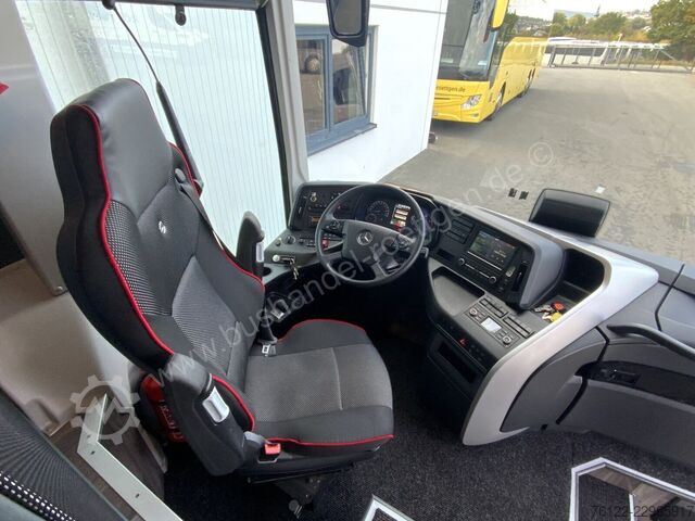 Autocar Mercedes-Benz L 17 RHD