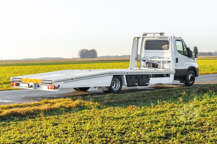 Araba taşıyıcı panelvan IVECO 70C21HA8/P Einzelplateau