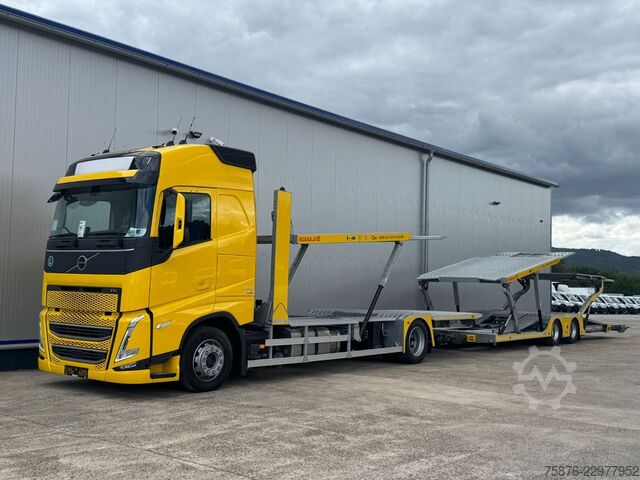 Autotransporter LKW VOLVO FH mit Anhänger für 6 PKW