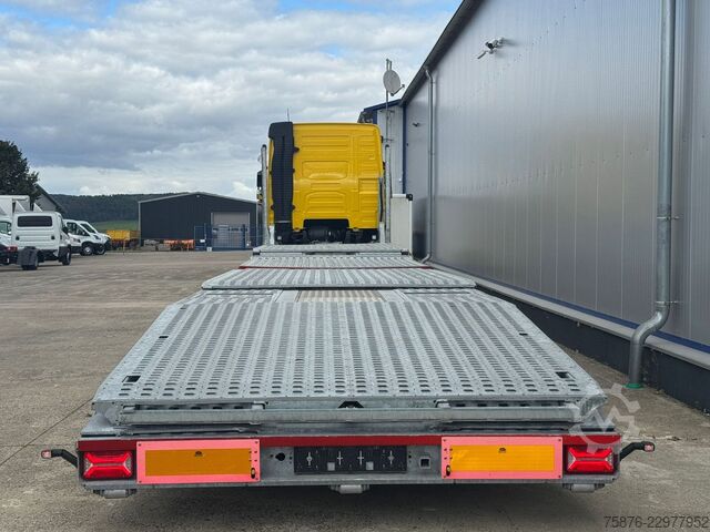 Autotransporter LKW VOLVO FH mit Anhänger für 6 PKW