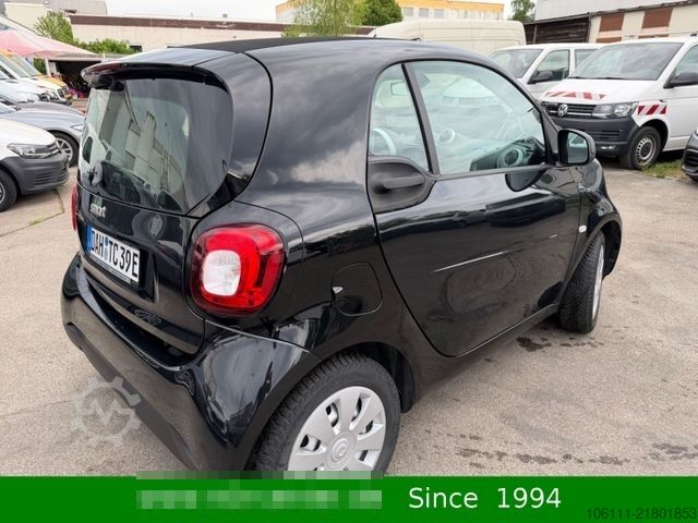 Kombivan SMART ForTwo Automatik coupe electric drive / EQ