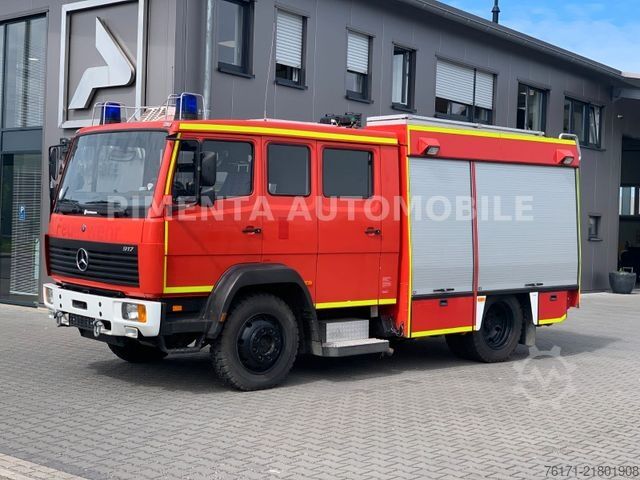 Vrachtwagen met bakwagen MERCEDES-BENZ 917 AF