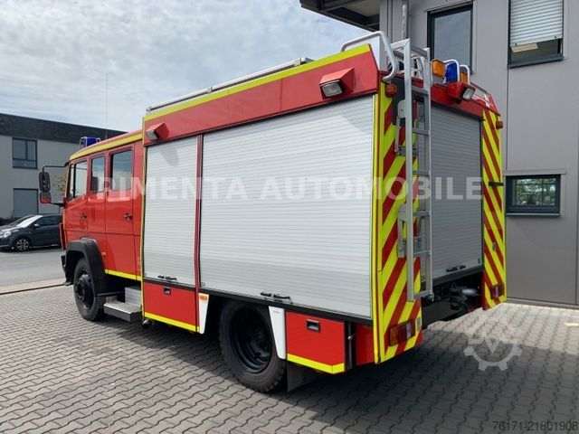 Vrachtwagen met bakwagen MERCEDES-BENZ 917 AF