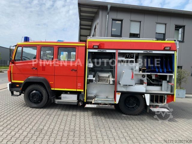 Vrachtwagen met bakwagen MERCEDES-BENZ 917 AF