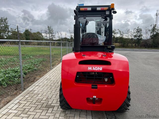 Empilhador MAGNI FL 3,5 | 2025