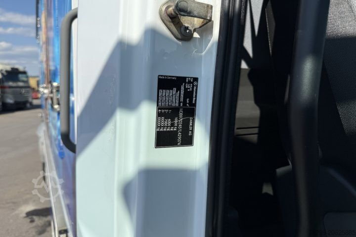 Camión frigorífico Mercedes-Benz Atego 1022 Kühlkoffer+HB/Swiss-Vehicle