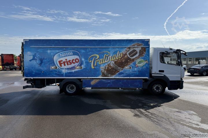 Camión frigorífico Mercedes-Benz Atego 1021 Eiswagen Hebebühne / Swiss-Vehicle