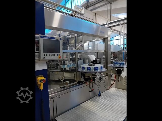 Linea imbottigliamento acqua KRONES usata - 32.000 bottiglie/ora Krones 