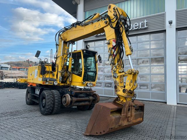 Hjulgraver LIEBHERR A 900 C ZW Litronic / 18.866h / 2008