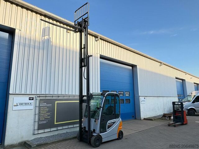 VS-22467 Electric triplex container forklift Still RX20-16P STILL RX20-16P