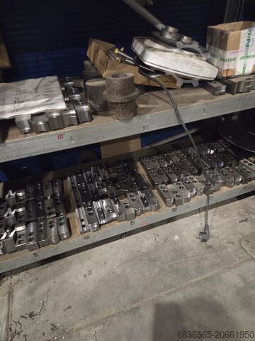 Torno com controlo de ciclo Romi M680