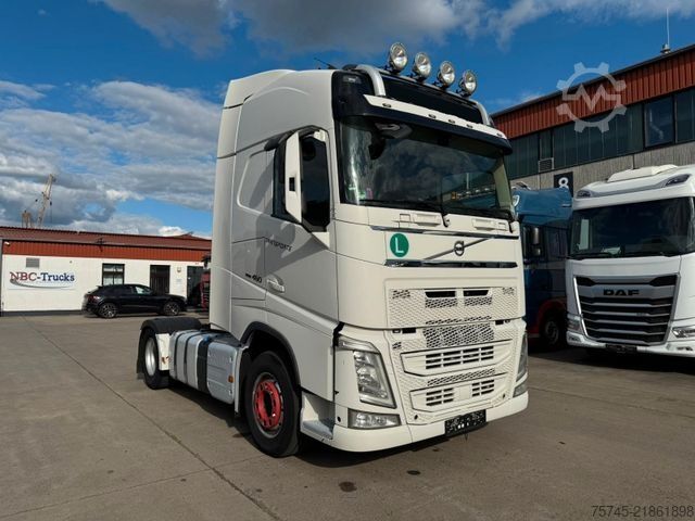 Τυπική μονάδα τράκτορα VOLVO FH 460 * STANDKLIMA * GLOBETROTTER *