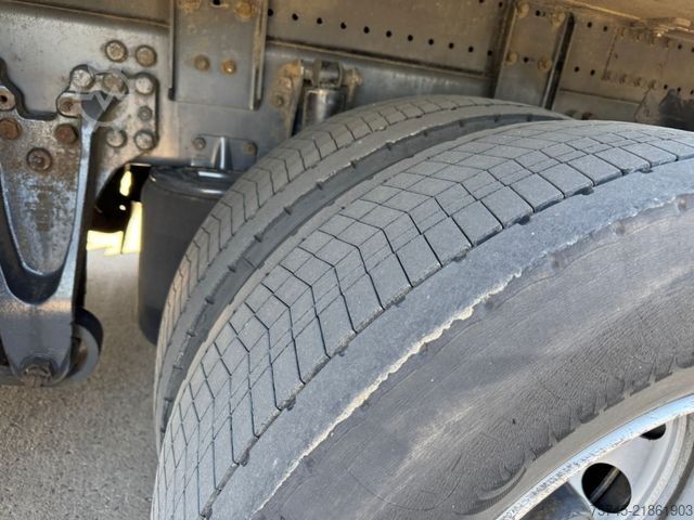 Ψυγείο φορτηγό SCANIA P 280 Kühlkoffer mit BÄR Ladebordwand / Kiesling