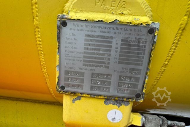 Rimorchio cisterna SCHWARZMÜLLER PA/2E 16'000L