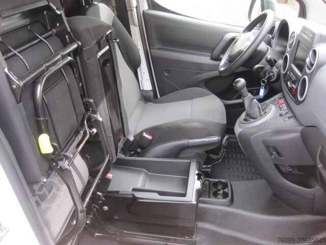 Vans especialmente convertidas Peugeot Partner HDI Hygieneausbau 3-Sitzer M+S