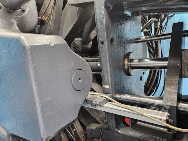 Sprøjtestøbemaskine DEMAG Systec 210/580-430