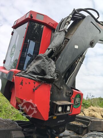 Moissonneuse-batteuse avec tête de récolte Komatsu 941.1