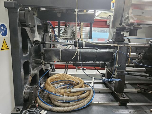 Spritzgießmaschine FERROMATIK MILACRON Elektra 180-2F