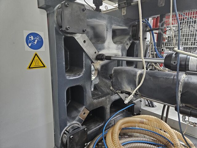 Spritzgießmaschine FERROMATIK MILACRON Elektra 180-2F