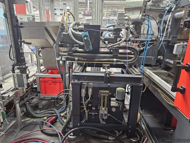 Spritzgießmaschine FERROMATIK MILACRON Elektra 180-2F