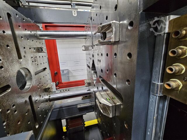 Spritzgießmaschine FERROMATIK MILACRON Elektra 180-2F