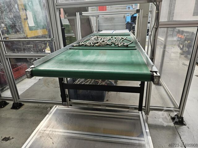 μηχανή χύτευσης με έγχυση Arburg Allrounder 520 S 1600-170