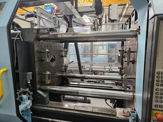 μηχανή χύτευσης με έγχυση DEMAG ergotech 200-610h/120v
