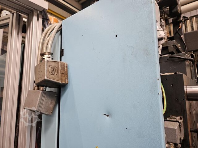 μηχανή χύτευσης με έγχυση DEMAG ergotech 200-610h/120v