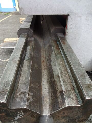 Matrice - unealtă inferioară Unterwerkzeug 260 x 190 mm