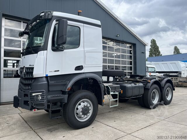 Mercedes-Benz Arocs 4058 AS 6x6 Tractor Head 180T Push Pull EURO-3 truck tractor Mercedes-Benz Arocs 4058 AS 6x6 Tractor Head 180T Push Pull E...