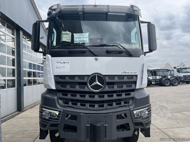 Mercedes-Benz Arocs 4058 AS 6x6 Tractor Head 180T Push Pull EURO-3 truck tractor Mercedes-Benz Arocs 4058 AS 6x6 Tractor Head 180T Push Pull E...