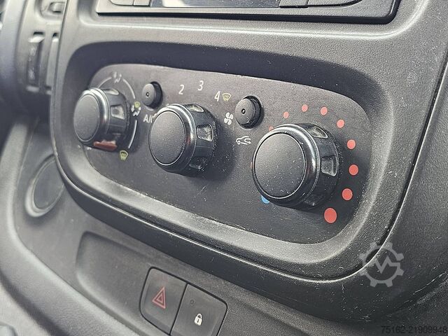 Station wagon con tetto alto OPEL VIVARO 1.6
