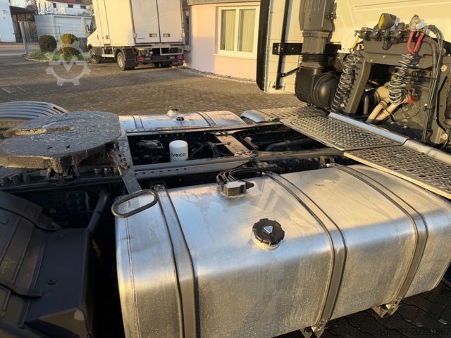 Standardní tahač IVECO STRALIS S-WAY AS440S46T/FP-L T Intarder