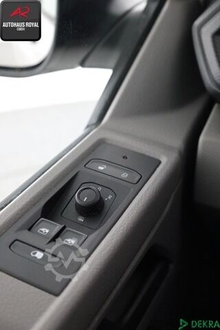 Skåpbil Volkswagen T6 Transporter T6.1 2.0 TDI AUT,AHK,KLIMA,1.HAND