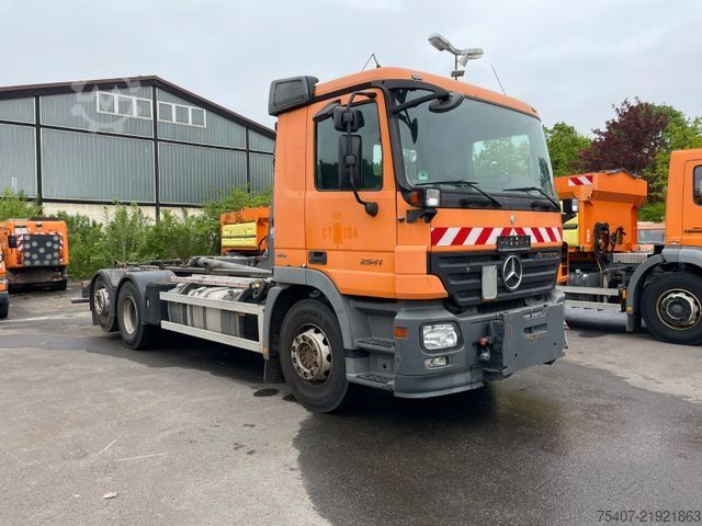 Overig MERCEDES-BENZ Actros 2/3 6-Zyl. 3-Achser 2541   OM 501 LA