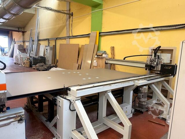 CNC Nesting Maschine Be- und Entladung Poyraz makina Vigor 1228