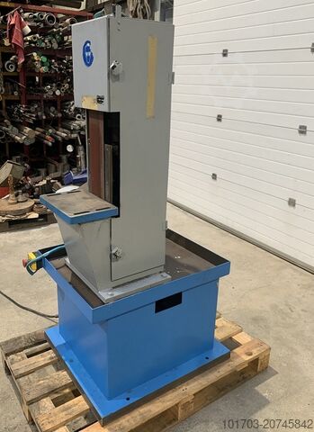 Lixadeira de cinta vertical TMUA