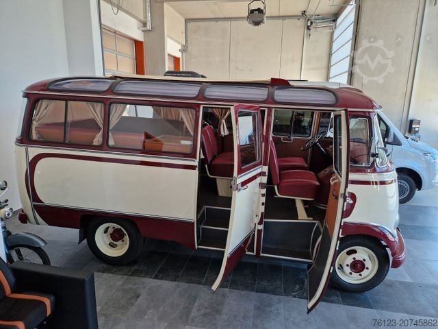 Minibus MERCEDES-BENZ Vorgänger Sprinter O 319 Samba mit Faltdach AC