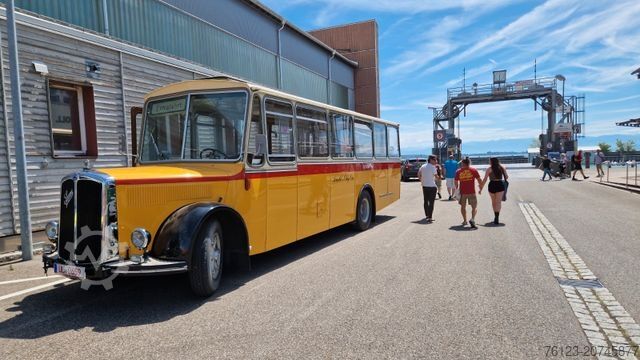 Távolsági autóbusz VOLVO Paket 1 x Saurer L4C + Volvo B 10