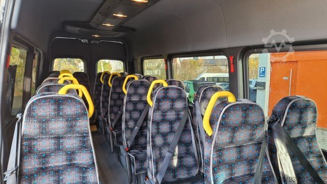 Minibusz MERCEDES-BENZ Sprinter Lord Light 22 Sitzer 3 x Lagerfahrzeug